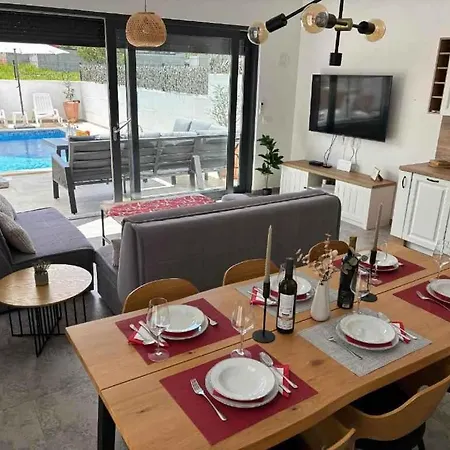 Unit_type_semidetached_house 55102 Umag